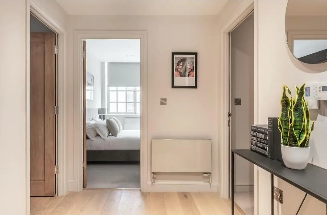 Daire Elegant 2-Bedroom Flat Near London Bridge - Perfect Location With Easy City Access
